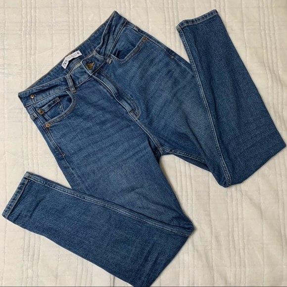 ZARA Skinny Jeans